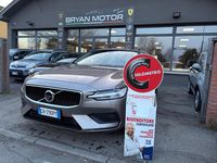 Usata Volvo V60 Business Edition 197 CV (144 kW) 2021 Grigio Station wagon