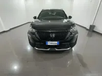 Usata Peugeot 2008 Allure 101 CV (74 kW) 2025 Bianca SUV