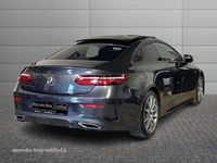 Usata Mercedes E220 Premium Plus 194 CV (142 kW) 2022 Grigio grafite Coupé