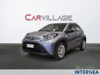 Usata Toyota Aygo X Active 72 CV (52 kW) 2025 Blu SUV