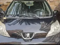Usata Peugeot 107 68 CV (50 kW) 2009 Nero Utilitaria