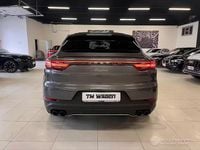 Usata Porsche Cayenne 340 CV (250 kW) 2021 Grigio SUV