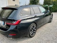 Usata BMW 320 190 CV (139 kW) 2023 Nero Station wagon