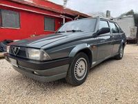 Usata Alfa Romeo 75 110 CV (80 kW) 1989 Grigio Berlina