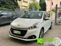 Usata Peugeot 208 Active 75 CV (55 kW) 2016 Bianco Utilitaria
