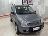 Usata Fiat Panda 4x4 Climbing 75 CV (55 kW) 2012 Grigio Utilitaria