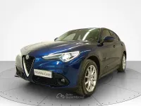 Usata Alfa Romeo Stelvio Super 209 CV (153 kW) 2018 Blu SUV