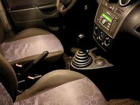 Usata Ford Fiesta 58 CV (42 kW) 2006 Rosso Utilitaria