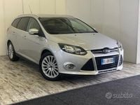 Usata Ford Focus Titanium 125 CV (91 kW) 2012 Grigio Station wagon