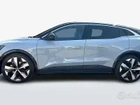 Käytetty Renault Megane E-Tech 55 kW (75 HP) 2023 Harmaa Sedan