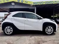 Gebraucht Toyota Aygo X Active 72 PS (52 kW) 2025 Weiß SUV