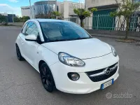 Usata Opel Adam 69 CV (50 kW) 2013 Bianco Utilitaria