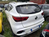 Usado MG ZS Luxury 111 CV (81 kW) 2023 Blanco SUV