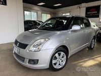 Usata Suzuki Swift 92 CV (67 kW) 2010 Grigio Utilitaria