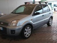 Usata Ford Fusion Collection 90 CV (66 kW) 2006 Grigio Berlina