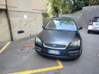 Usata Ford Focus 90 CV (66 kW) 2006 Grigio scuro met Station wagon