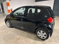 Usata Toyota Aygo 68 CV (50 kW) 2007 Nero Utilitaria