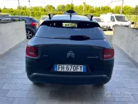 Usata Citroën C4 Shine 99 CV (72 kW) 2017 Nero SUV