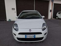 Usata Fiat Punto Lounge 75 CV (55 kW) 2012 Other Utilitaria