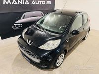 Usata Peugeot 107 Active 68 CV (50 kW) 2013 Nero Utilitaria