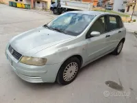 Usata Fiat Stilo Dynamic 116 CV (85 kW) 2004 Verde Berlina