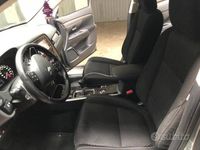 usata Mitsubishi Outlander 2.2 Instyle Plus Sda awd 7p. auto my17