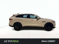Usata Jaguar F-Pace Chequered Flag 180 CV (132 kW) 2019 Vari colori pastello SUV
