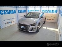 Usata Peugeot 208 GT 101 CV (74 kW) 2024 Grigio artense Utilitaria