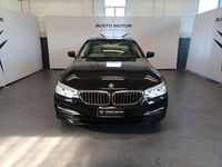 Usata BMW 520 Luxury Line 190 CV (139 kW) 2019 Nero / metallizzato Station wagon