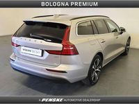 Usata Volvo V60 Core 197 CV (144 kW) 2022 Grigio Station wagon