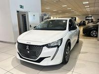 Usata Peugeot e-208 Active 56 kW (77 CV) 2024 Bianco Utilitaria