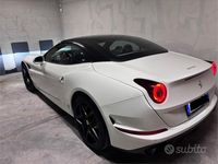 Usata Ferrari California 2016 Bianco Cabrio