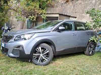 Usata Peugeot 3008 Business-Line 130 CV (95 kW) 2020 Grigio SUV
