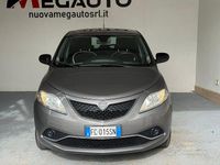 Usata Lancia Ypsilon Gold 69 CV (50 kW) 2016 Grigio Utilitaria