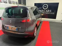 Usata Renault Scénic 110 CV (80 kW) 2014 Grigio Monovolume