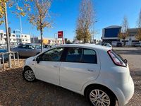 Usata Fiat Punto Lounge 75 CV (55 kW) 2013 Bianco Berlina