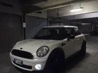 Usata Mini Cooper 75 CV (55 kW) 2009 Utilitaria