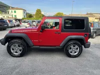 Usata Jeep Wrangler Rubicon 177 CV (130 kW) 2011 Rosso SUV