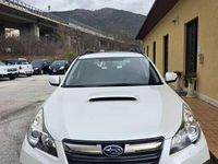 Usata Subaru Outback Trend 150 CV (110 kW) 2014 Bianco Station wagon