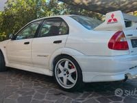 Usata Mitsubishi Lancer 280 CV (205 kW) 1998 Bianco Berlina