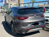 Usata Alfa Romeo Stelvio 160 CV (117 kW) 2020 Grigio SUV