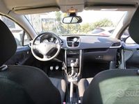 Usata Peugeot 207 CC 112 CV (82 kW) 2010 Grigio Cabrio