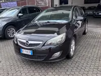 Usata Opel Astra Cosmo 160 CV (117 kW) 2010 Nero Berlina