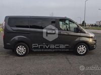 Usata Ford Tourneo Titanium 130 CV (95 kW) 2020 Grigio Monovolume