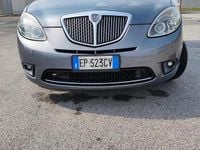 Usata Lancia Ypsilon Silver 69 CV (50 kW) 2012 Grigio Utilitaria