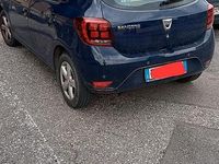 Usata Dacia Sandero 90 CV (66 kW) 2019 Blu Utilitaria