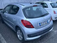 Usata Peugeot 207 73 CV (53 kW) 2009 Berlina