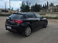 Usata Alfa Romeo Giulietta Exclusive 140 CV (102 kW) 2011 Nero Berlina
