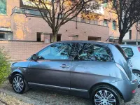 Usata Lancia Ypsilon 69 CV (50 kW) 2011 Grigio Utilitaria