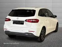 Usata Mercedes B180 116 CV (85 kW) 2021 Bianco polare Utilitaria